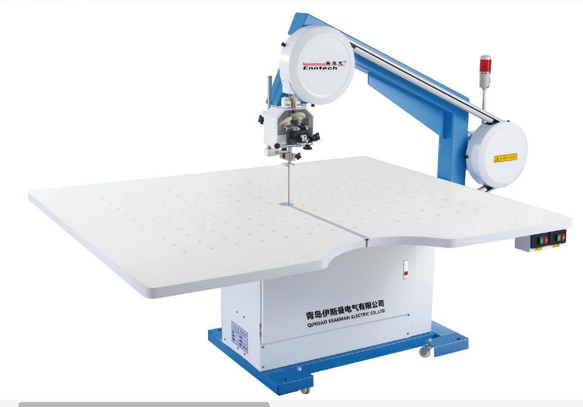 Fabric cutting machine DCQ700/900- A/B